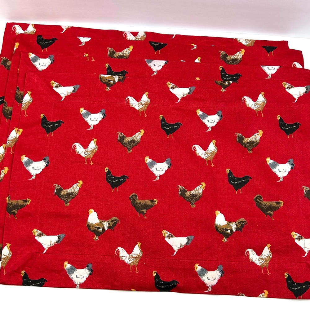 Red Placemats Chickens Farmhouse  Country Table Decor Never Used Set 0f 4